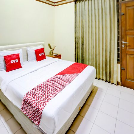 Oyo 90066 Tobana Pejaten House Dżakarta Zewnętrze zdjęcie