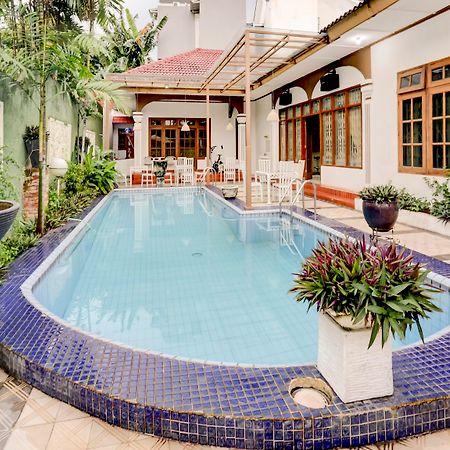 Oyo 90066 Tobana Pejaten House Dżakarta Zewnętrze zdjęcie