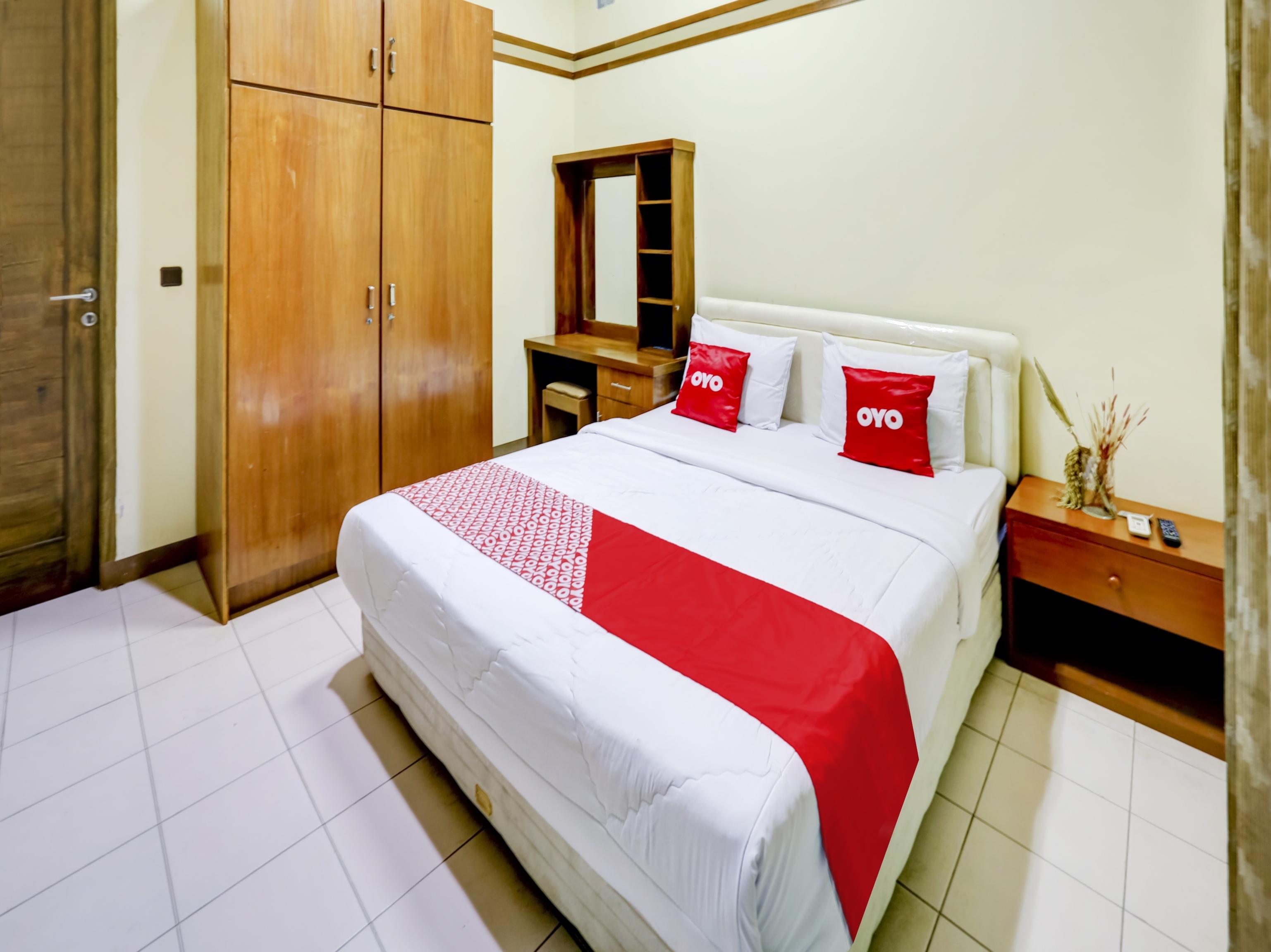 Oyo 90066 Tobana Pejaten House Dżakarta Zewnętrze zdjęcie