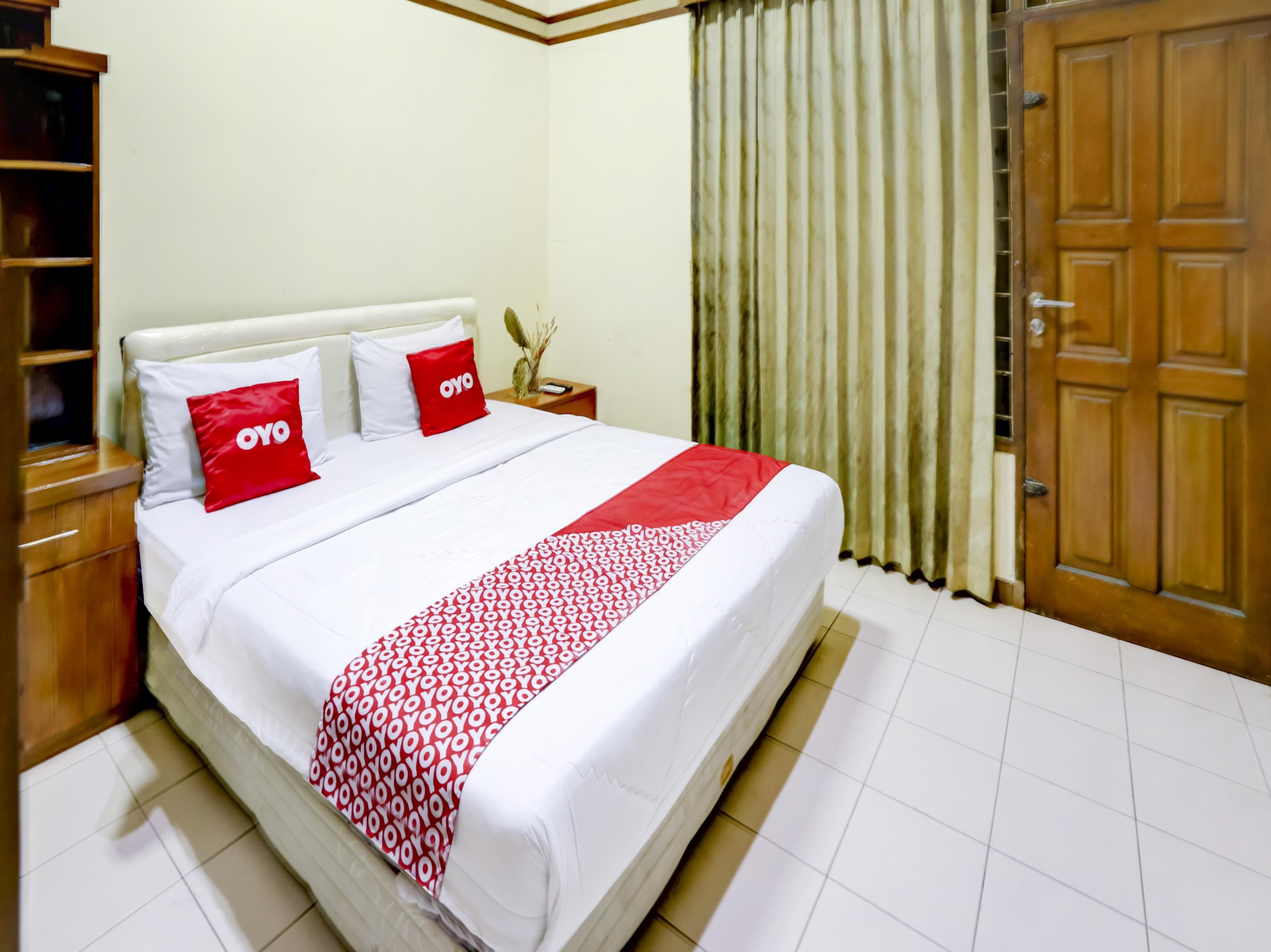 Oyo 90066 Tobana Pejaten House Dżakarta Zewnętrze zdjęcie