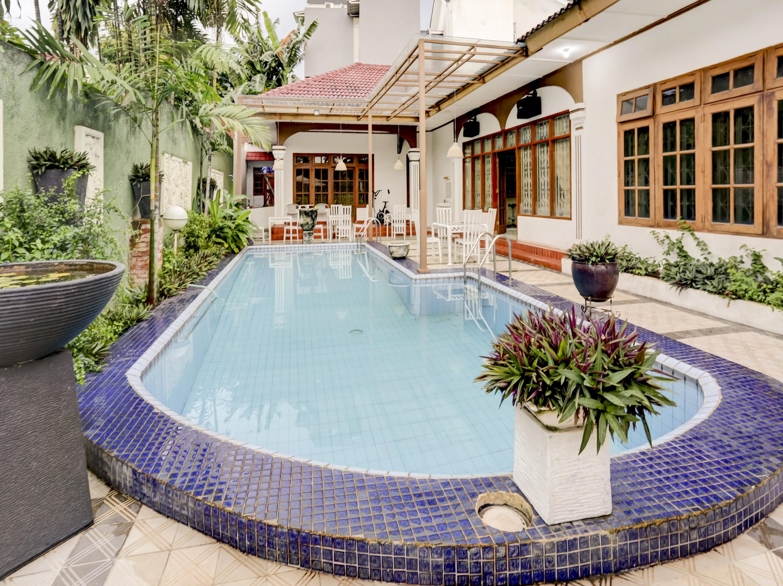 Oyo 90066 Tobana Pejaten House Dżakarta Zewnętrze zdjęcie